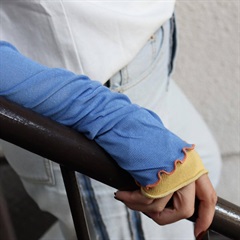 【KIVISDOU】チューリップフリル UVアームカバー(52 サックス)