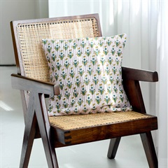 【shesay】ブロックプリントのクッション(ホワイトシスル)