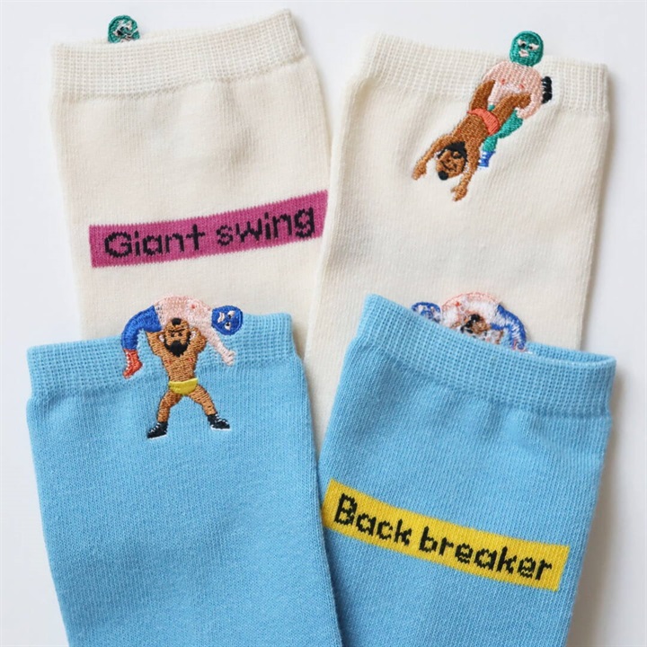 【KIVISDOU】プロレス はみ出し刺繍 ショートソックス2P
