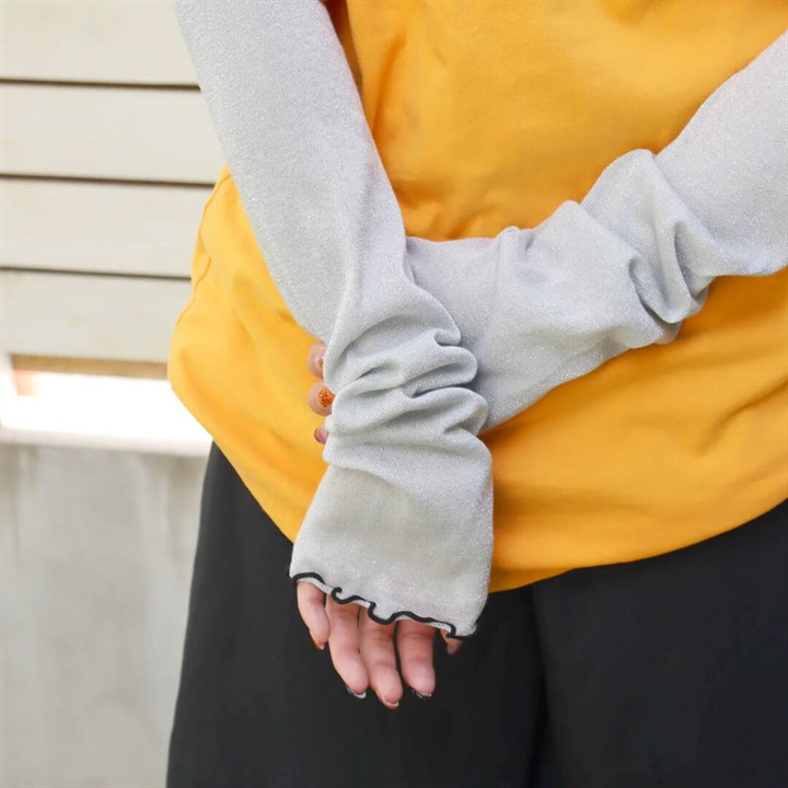 【KIVISDOU】ラメ糸使い スパークル UVアームカバー