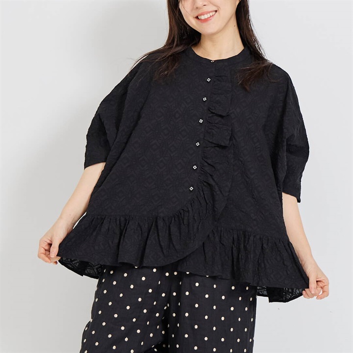 【YURK Geniet van】半袖シャツ 前開き 塩縮幾何学柄 フリルドルマン