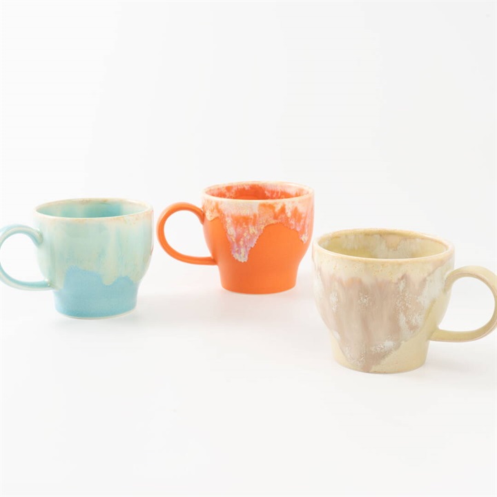 アンカーリンク先の「NAOKO HATA CERAMICS」さんの作品の紹介画像