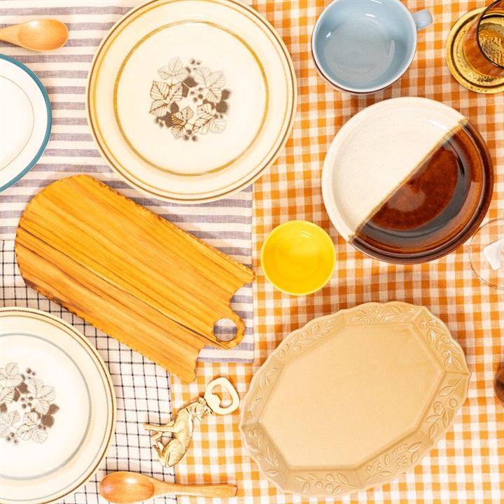 特注一点物の大皿 翠 大皿 25cm | aito製作所 | 美濃焼・瀬戸焼を中心とした和食器専門店