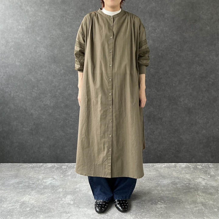 M.M.O】前開き長袖刺繍ワンピース｜てんとてん｜インテリア雑貨・食器